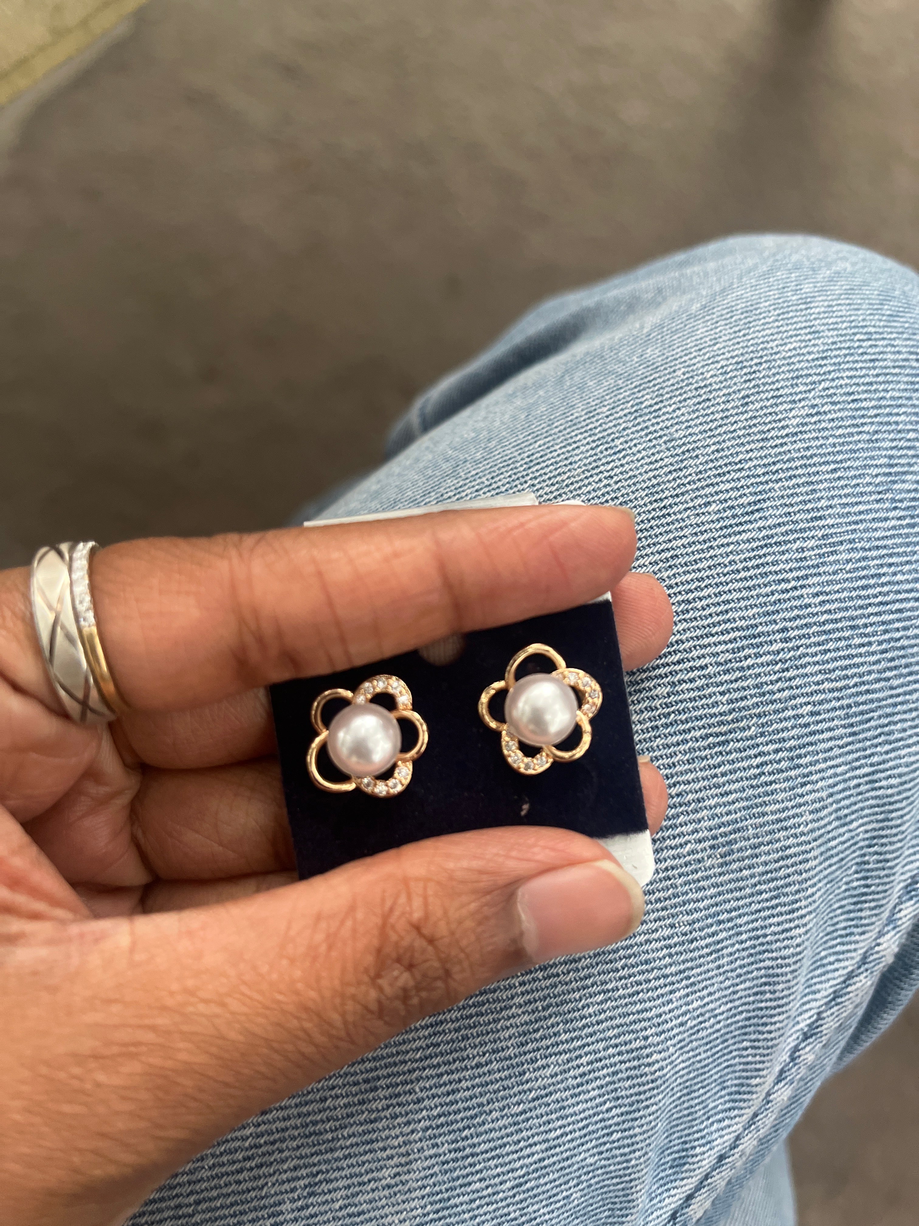 Elegant Pearl Clover Stud Earrings