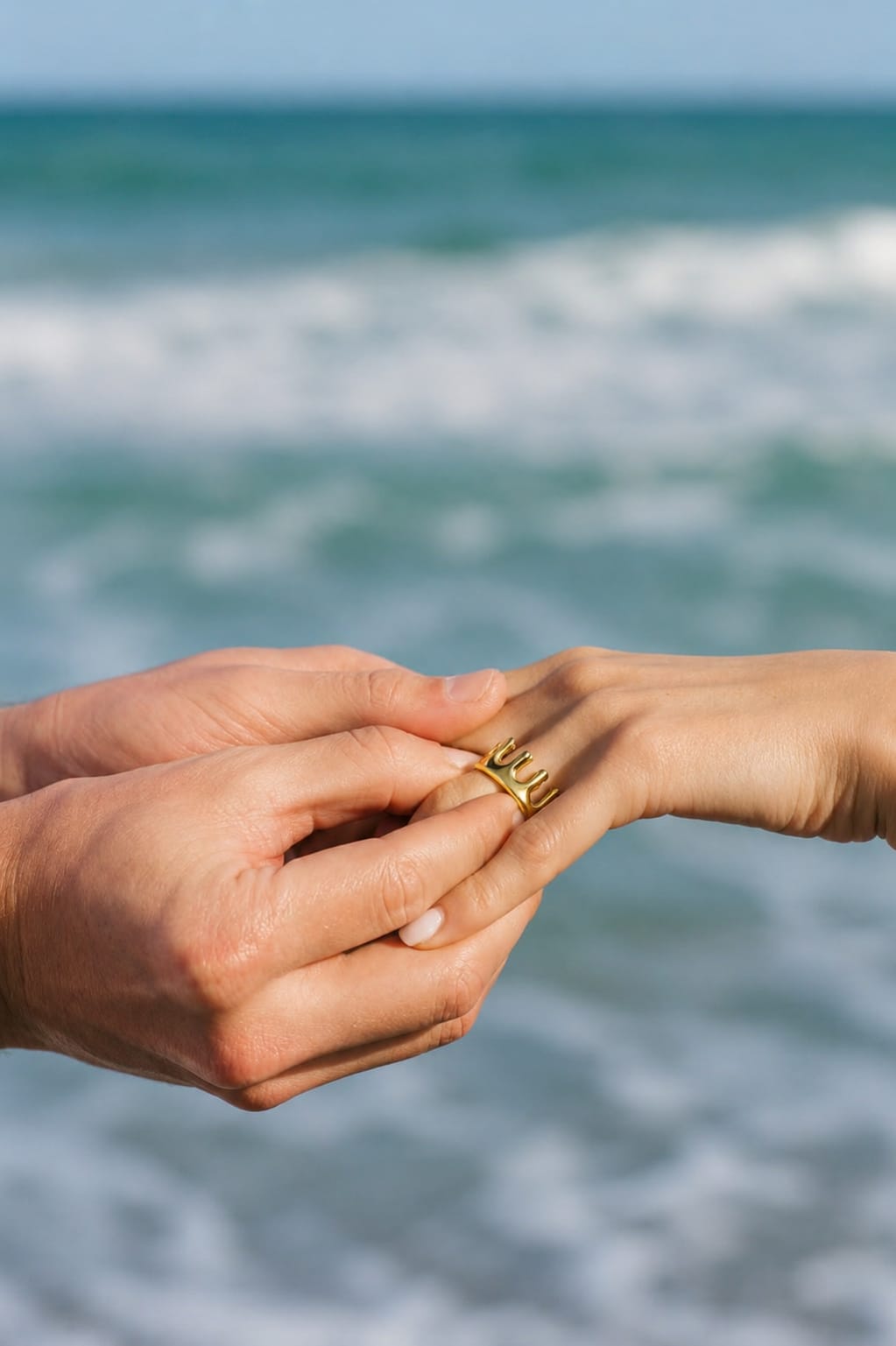 Minimalist Wave Adjustable Ring