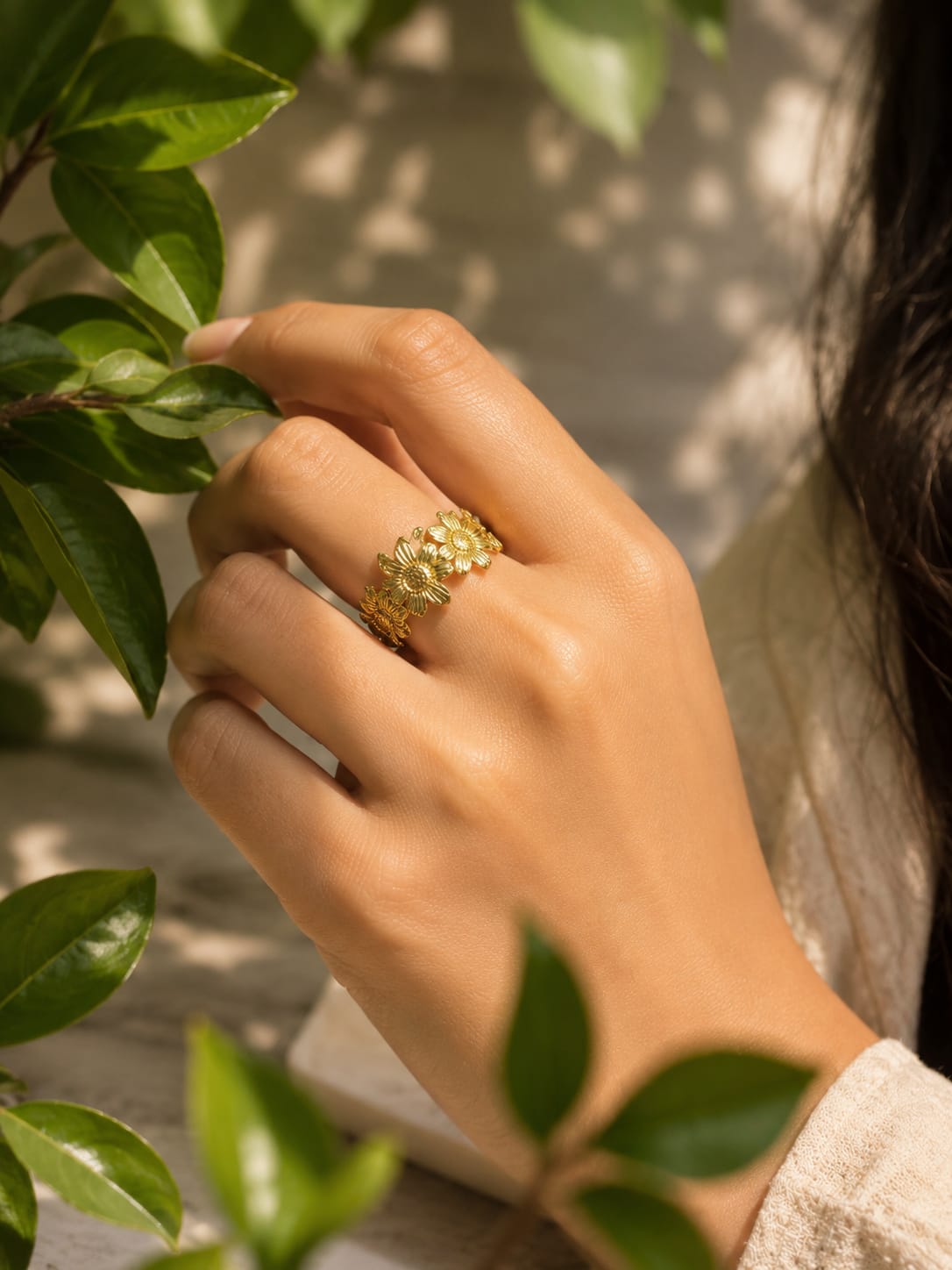 Triple Daisy Adjustable Ring